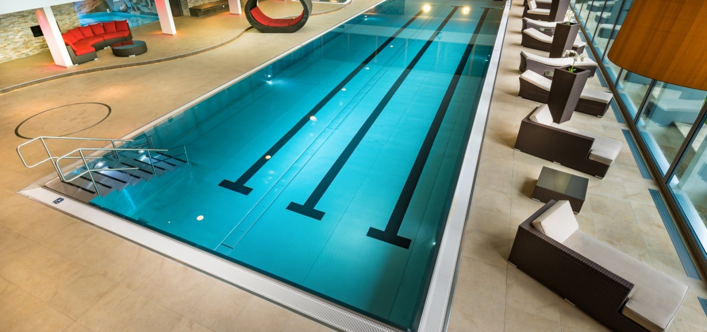 Grösstes Schwimmbad in Zermatt, 25 Meter