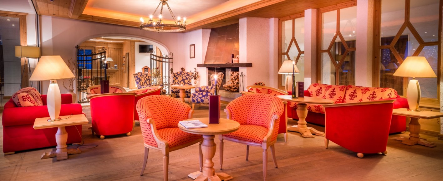 Buchen Sie direkt und sparen Sie CHF 20.- pro Zimmer und Tag gegenüber anderen Seiten